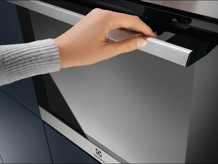 Electrolux EOF3H40BX- фото3