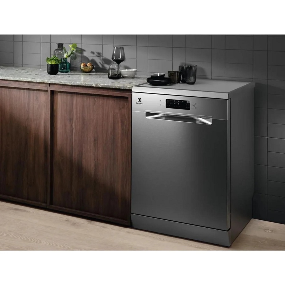 Electrolux ESM64831SX- фото3